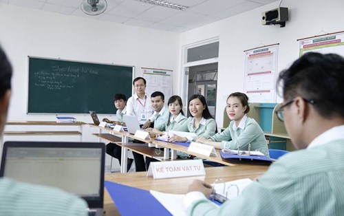 Tài chính-Kế toán: Sự lựa chọn của nhiều sinh viên khi chọn Đại học Đông Á