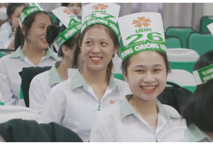 Sinh viên Tài chính – Ngân hàng thử tài “Rung Chuông Vàng”