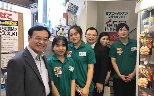 Người Thầy miệt mài với hành trình nối kết việc làm quốc tế cho sinh viên Đại Học Đông Á
