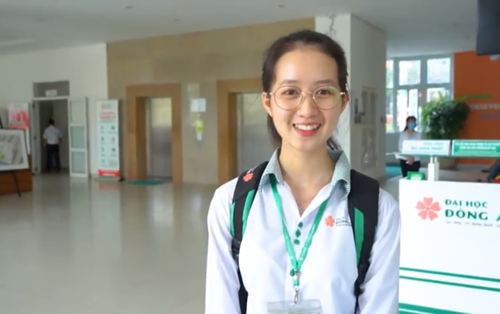 Cùng Thảo Quyên khám phá Thư viện ĐH Đông Á, trải nghiệm không gian đọc sách và tự học của các bạn SV DAD nhé...