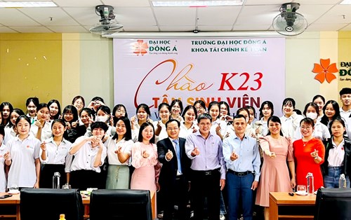 Sự kiện chào đón Tân sinh viên K23
