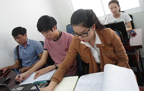 Tìm việc đúng "ngành" khi chưa có bằng, Bạn có muốn thử không?
