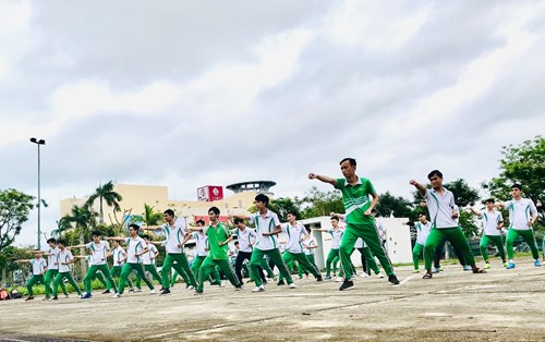 Những khoảnh khắc đẹp tại buổi học GDTC